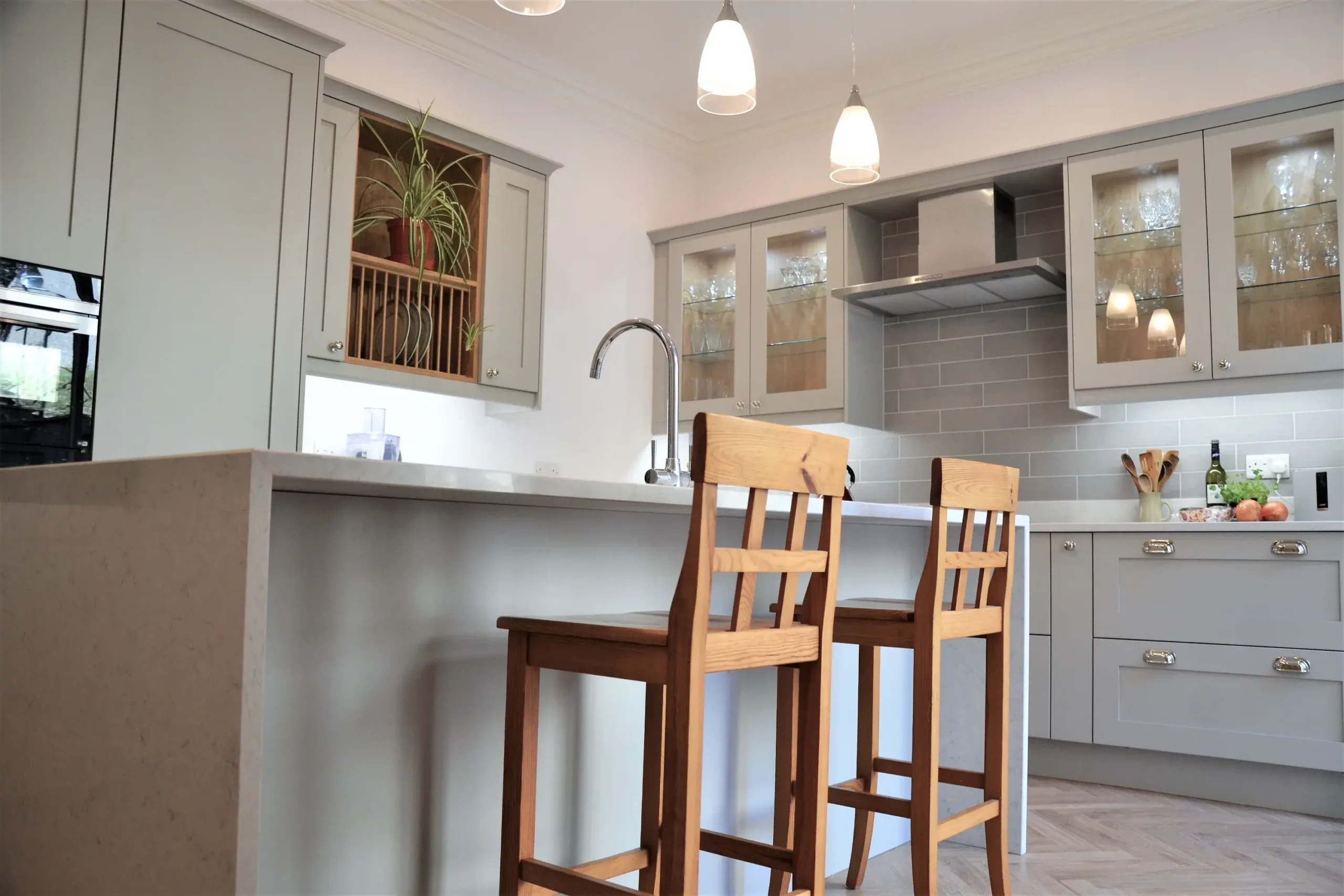 silestone snowy ibiza grey kitchen